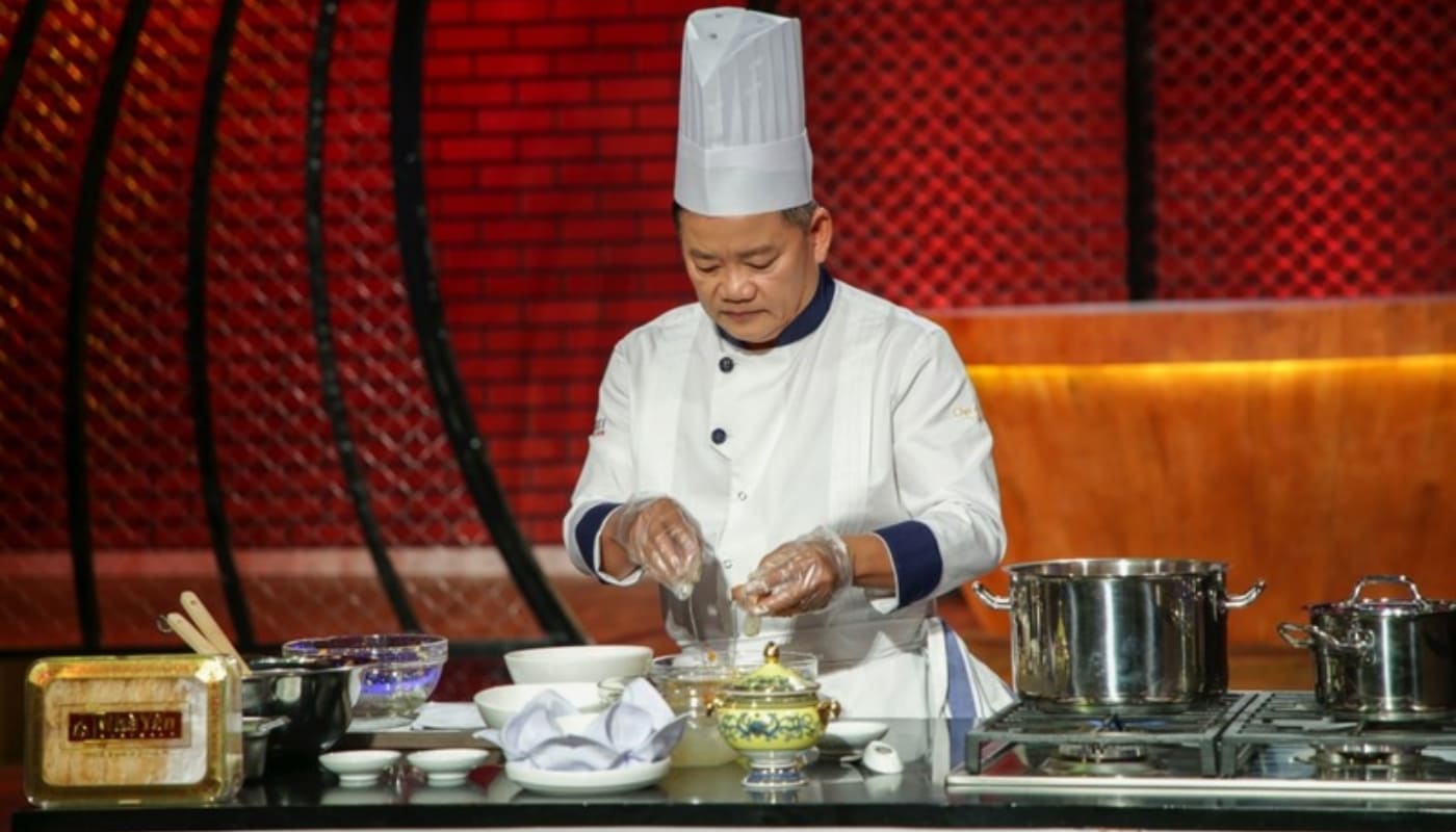 Đầu bếp Dương Khắc Hải khá nổi tiếng tại Việt Nam