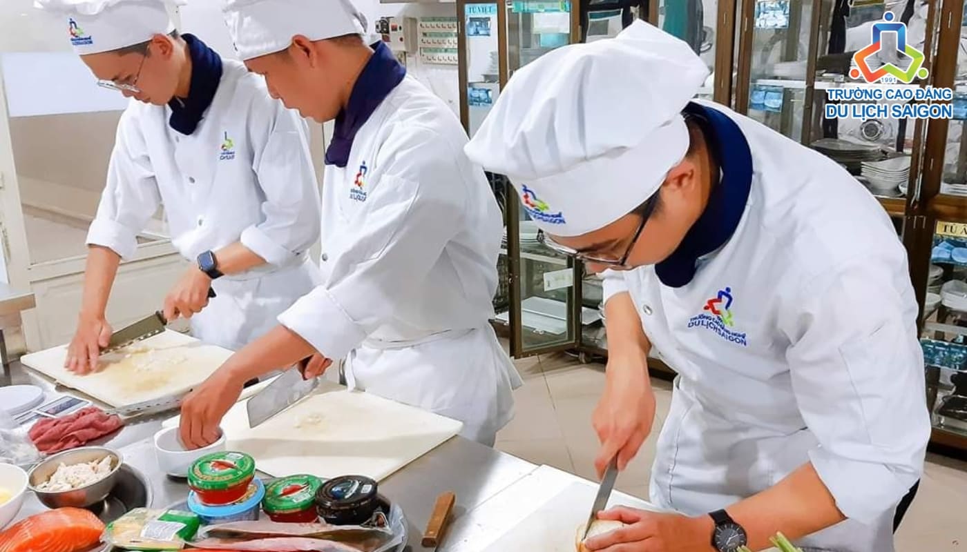 Nhu cầu về nhân lực ngành đầu bếp tại Việt Nam khá cao