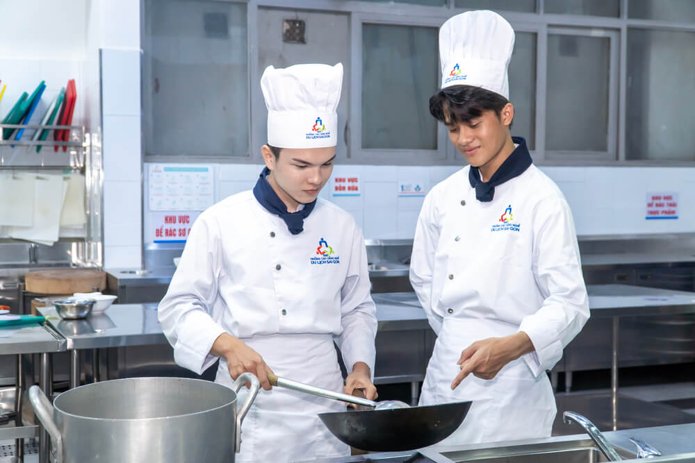 KỸ THUẬT CHẾ BIẾN MÓN Á - ÂU