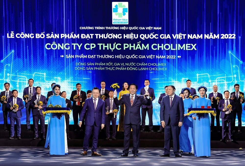 Cholimex Food nhận chứng nhận “Doanh nghiệp có sản phẩm đạt Thương hiệu quốc gia Việt Nam 2022”