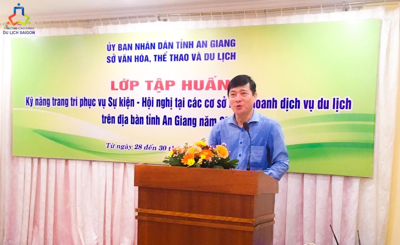  Hình ảnh Ông Nguyễn Trung Thành phát biểu khai giảng Lớp Tập huấn diễn ra vào sáng ngày 28/05/2024