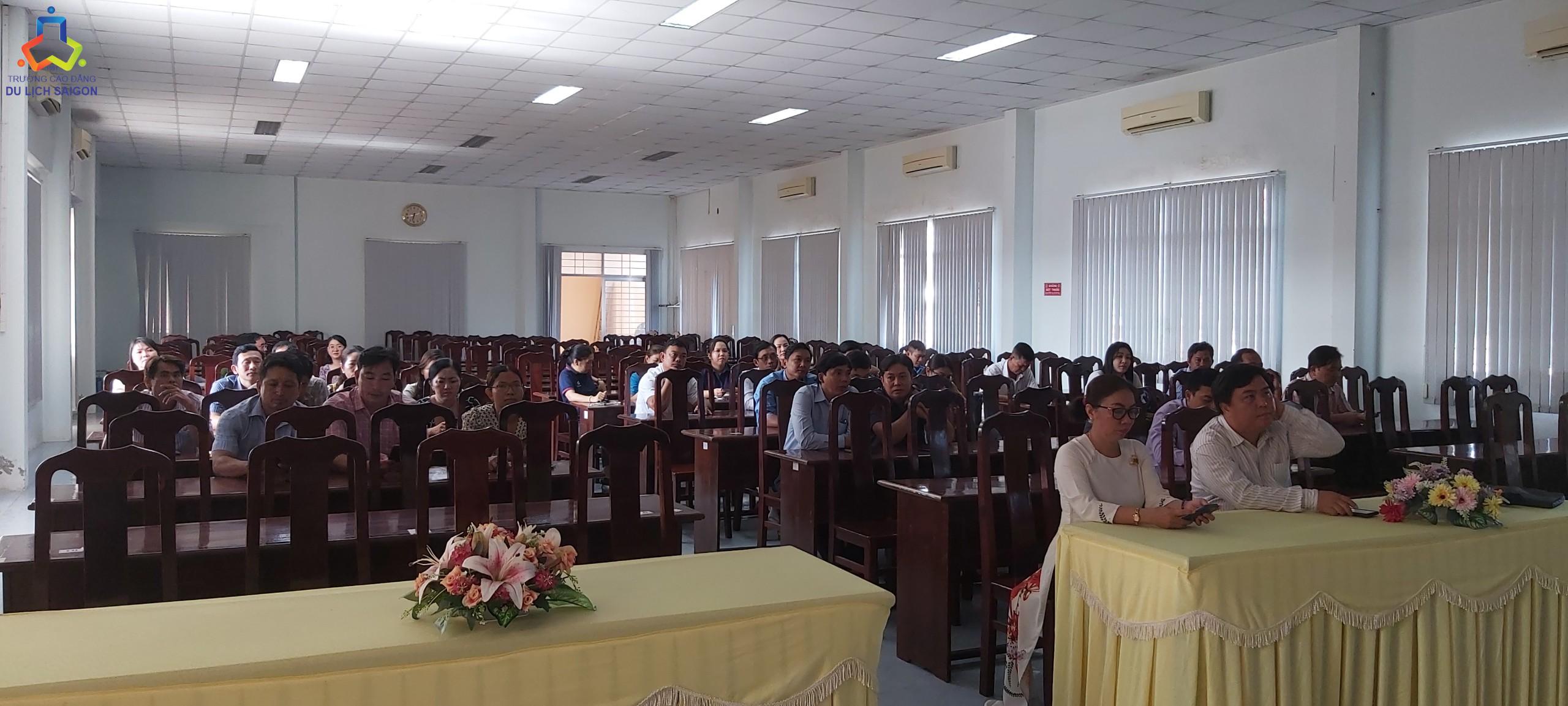 Hình ảnh học viên tại huyện Tịnh Biên trước khi bắt đầu tham gia lớp Tập huấn