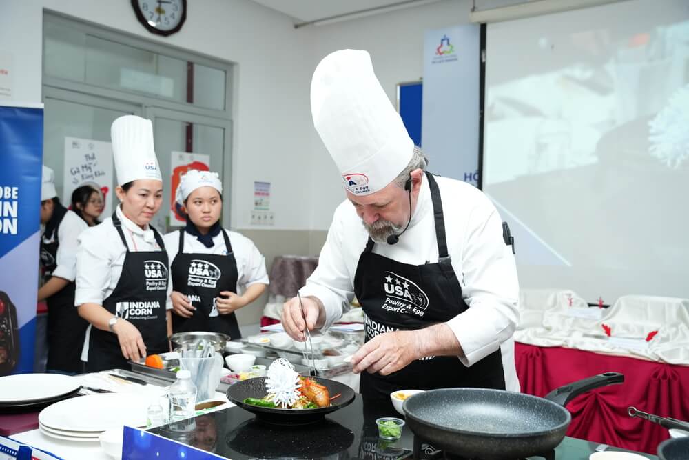 Chef Norbert Ehrbar demo