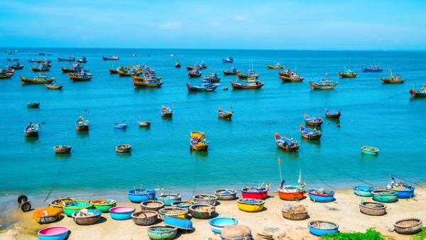 Mũi Né - Phan Thiết nổi tiếng với hình ảnh làng chài bình yên trên sông nước