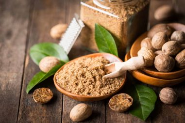 Nutmeg là gì?