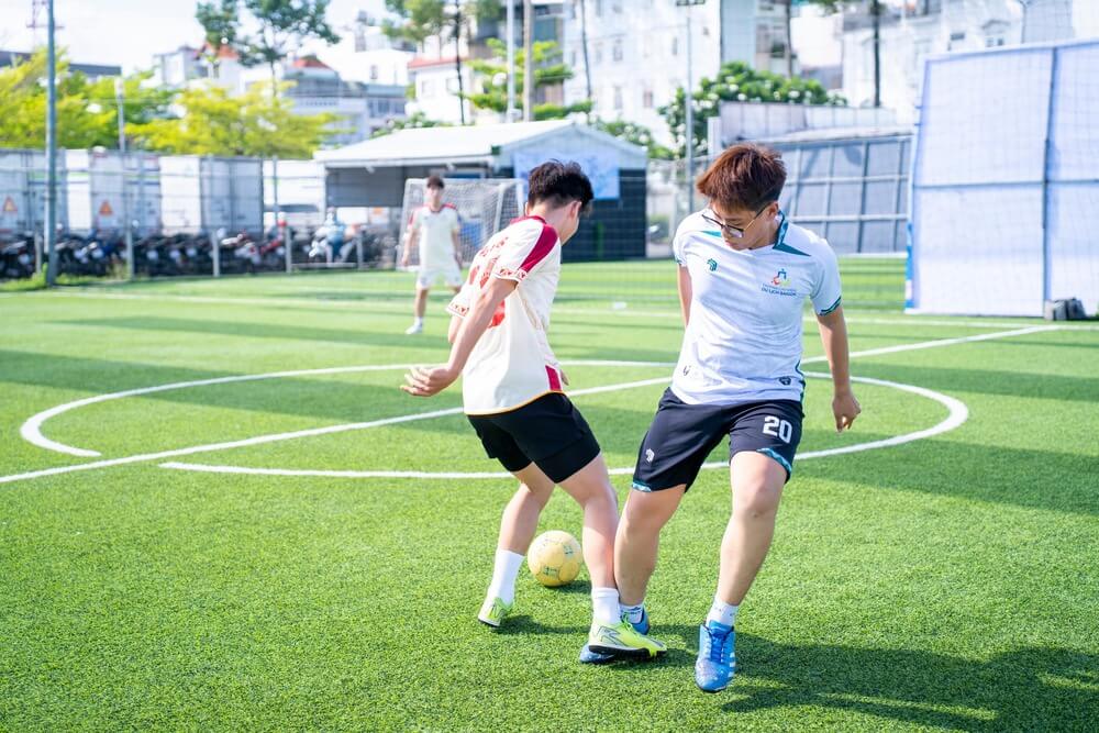 Những trận bóng quyết liệt