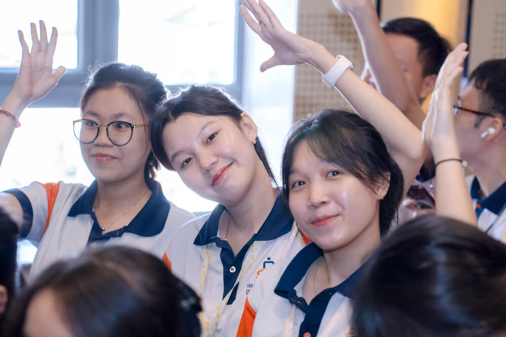 Sinh viên tham dự chuyên đề “Hành trình Xanh & Bền vững của cà phê cùng câu chuyện nghề Barista”