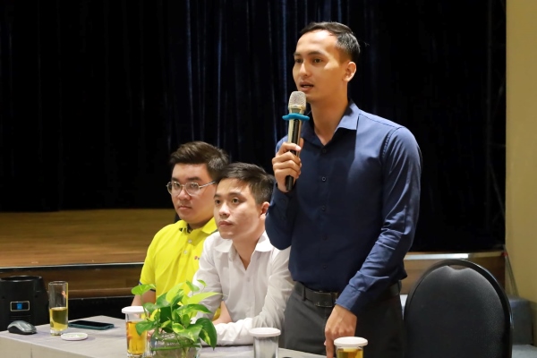 Lắng nghe ý kiến từ cựu sinh viên giúp tân sinh viên hiểu rõ hơn về ngôi trường bạn định đăng ký
