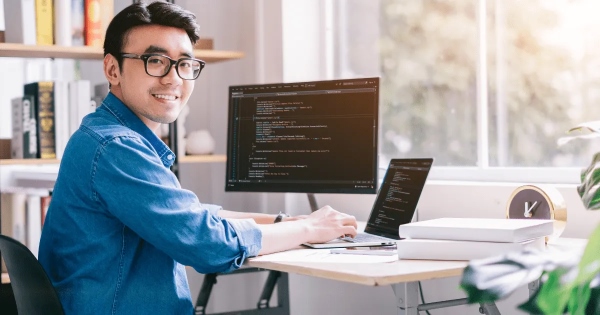 Những ngành nghề công nghệ thường có nhu cầu tuyển dụng cao với mức lương hấp dẫn