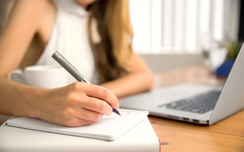 Công việc Content Writer/Copywriter có thể làm việc tại công ty hoặc với hình thức Freelancer