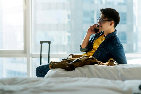 ROH là hình thức đặt phòng khách sạn, trong đó khách được xếp vào phòng trống mà không chọn trước loại phòng