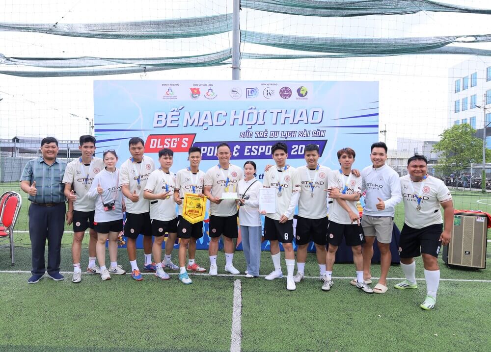 Giải 2 Môn Bóng đá
