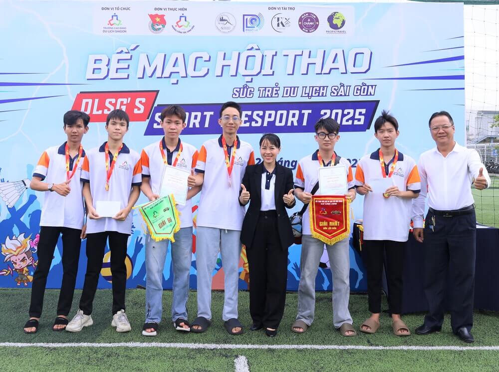 Sinh viên đạt giải môn Liên Quân