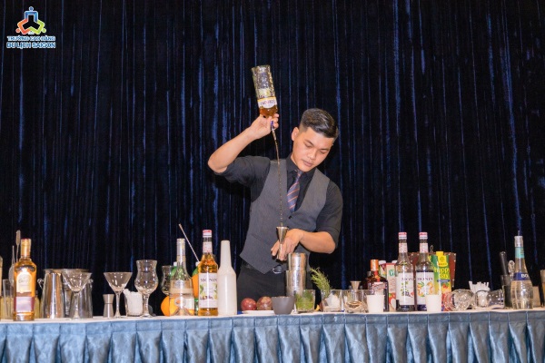 Mỗi Bartender chọn lộ trình thăng tiến phù hợp với định hướng cá nhân và kỹ năng