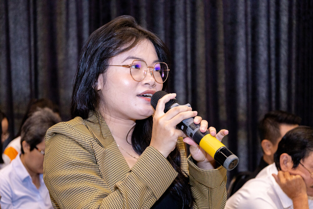 Bà Nguyễn Ngọc Duy - Trưởng nhóm Tuyển dụng - CÔNG TY TNHH THƯƠNG MẠI QUỐC TẾ HẢI SẢN HOÀNG GIA