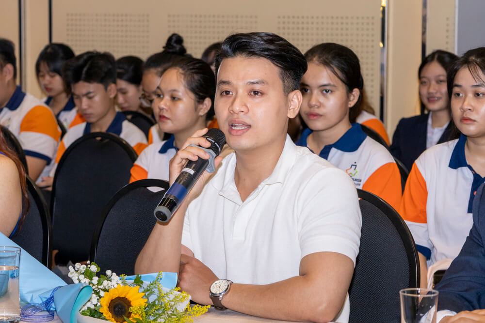 Ông Lê Quốc Thới – Tổ trưởng Bếp Nhật, Nhà hàng Sorae Bitexco (Cựu sinh viên lớp CDKS25N03) chia sẻ