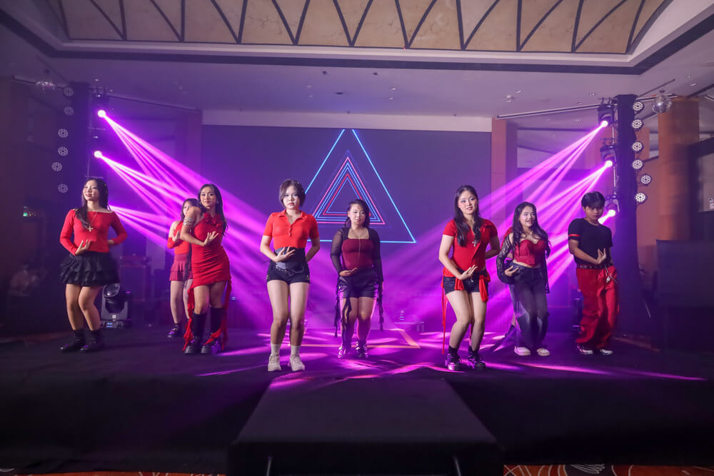 DLSG SLAY NIGHT với các tiết mục nhảy sôi động