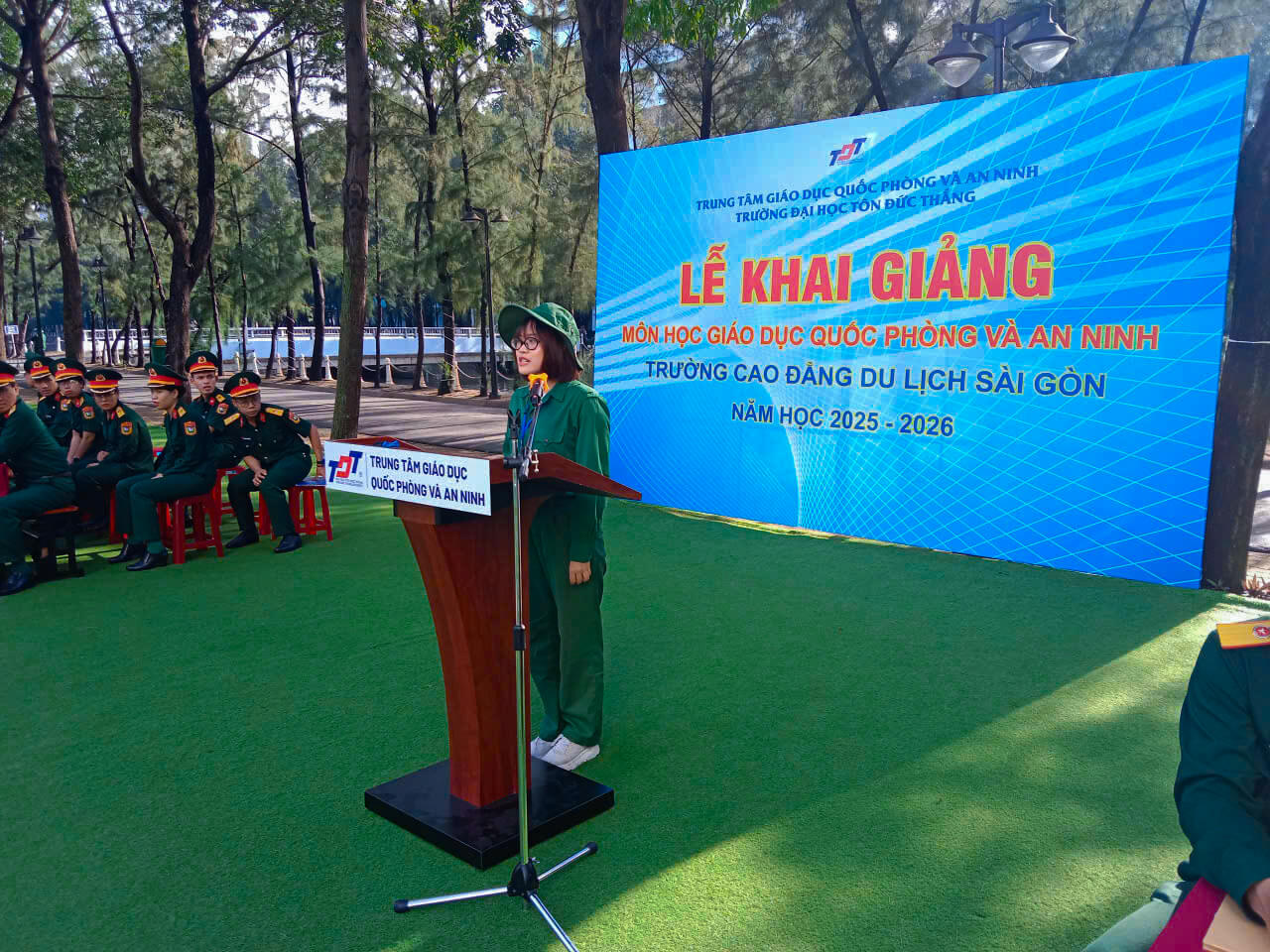 Lễ khai giảng môn học Giáo dục Quốc Phòng - An ninh
