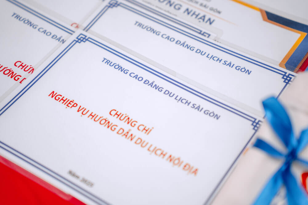 Chứng chỉ Nghiệp Vụ Hướng Dẫn Du Lịch