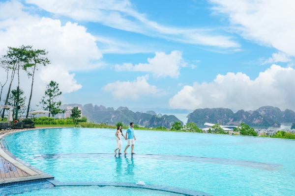 Tận hưởng chuyến du lịch nghỉ dưỡng và chăm sóc sức khỏe tại FLC Halong Bay Golf Club & Luxury Resort