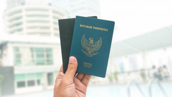 Để được miễn visa vào Việt Nam, hộ chiếu cần còn hạn ít nhất 6 tháng và còn tối thiểu 2 trang trống để đóng dấu
