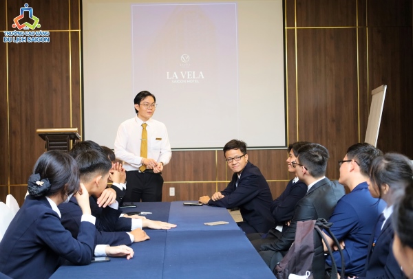 La Vela Saigon mang đến trải nghiệm lưu trú đẳng cấp với kiến trúc hiện đại và dịch vụ chuẩn quốc tế