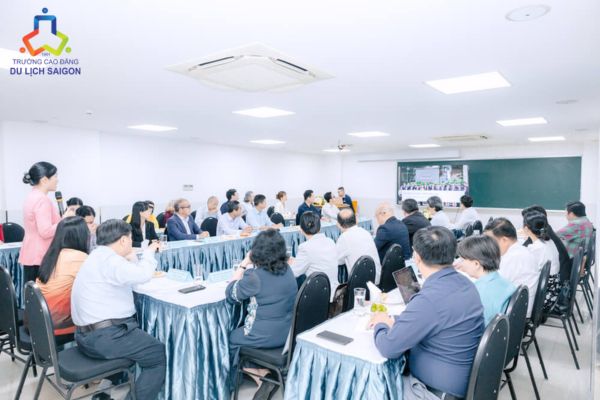 Trường Cao đẳng Du lịch Sài Gòn tổ chức Tọa đàm “Dự báo xu hướng phát triển Du lịch và nguồn nhân lực Du lịch 2025–2030”