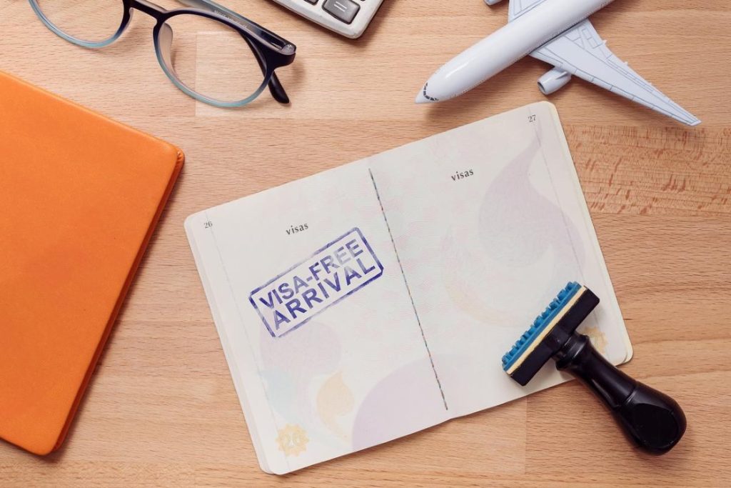 Các nước được miễn visa vào việt nam