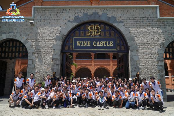 Ngành Du lịch Việt Nam đang đối mặt với tình trạng thiếu hụt nhân lực chất lượng cao