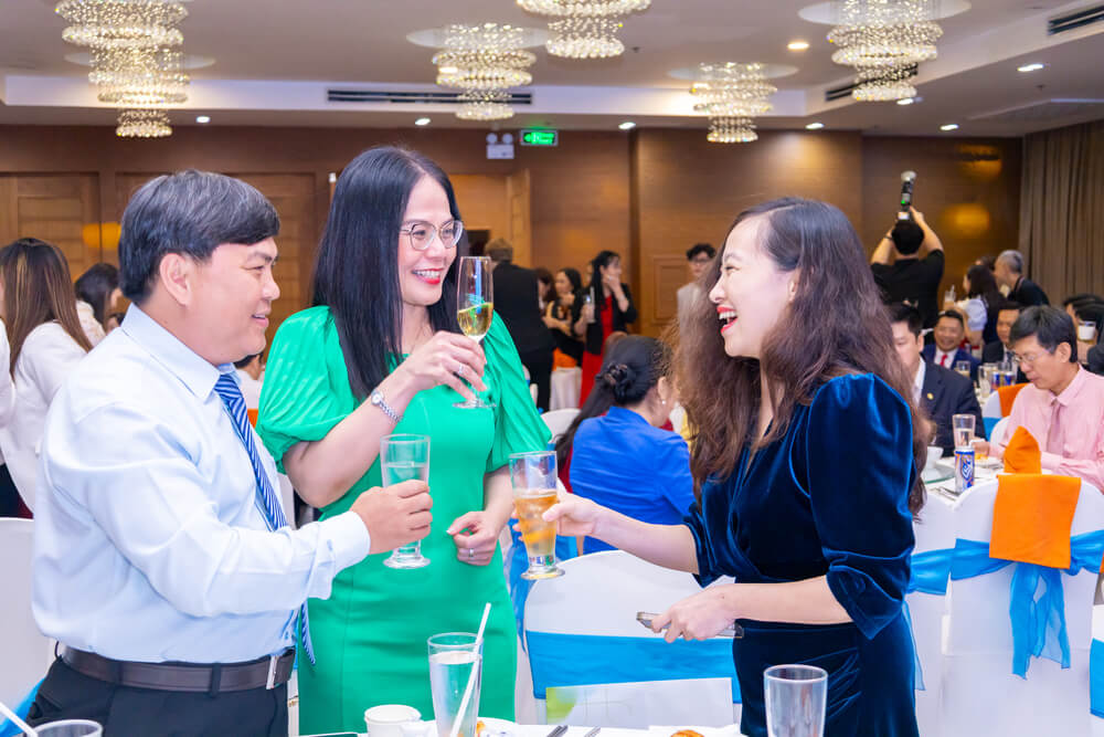 Sự kiện Networking Event đầu tiên của Chương trình Quản trị Khách sạn Cao cấp Swiss EHT