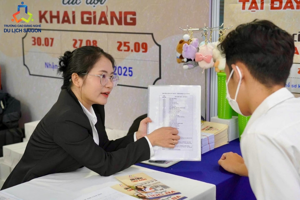 Các thí sinh nên hiểu rõ năng lực, điểm thi dự kiến, điểm học bạ và sở thích cá nhân để chọn ngành phù hợp