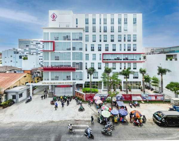 Trường Cao đẳng Kinh tế TP.HCM – nơi trang bị nền tảng kiến thức vững chắc và kỹ năng quản lý khách sạn thực tế