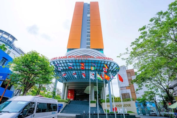 Đại học Quốc tế Hồng Bàng – môi trường học tập hiện đại, thực hành tại khách sạn 5 sao giúp sinh viên làm chủ nghề nghiệp