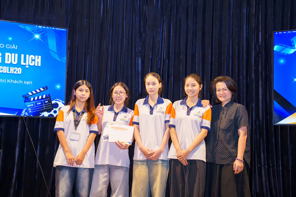 Giải khuyến khích 3