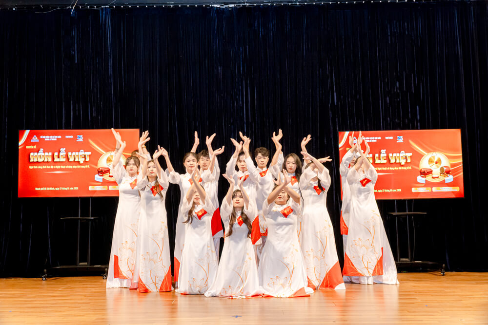 Tiết mục văn nghệ đặc sắc tại Chuyên đề “Hồn Lễ Việt”