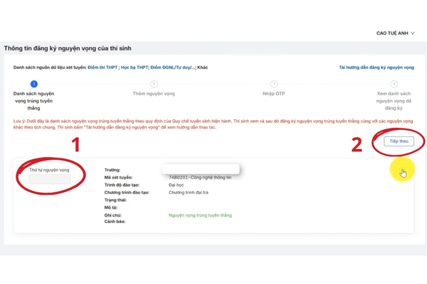 Thí sinh điều chỉnh thứ tự nguyện vọng theo hướng dẫn trên màn hình