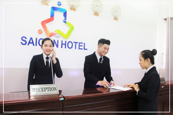 Kinh nghiệm là yêu cầu bắt buộc với Lễ tân Khách sạn 5 sao