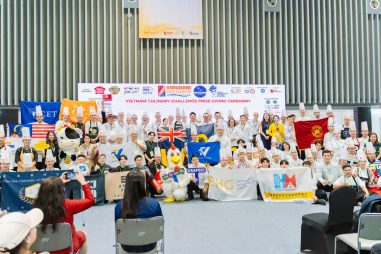 Ảnh lưu niệm kết thúc trao giải Vietnam Culinary Challenge 2026 ngày 26.3.2026