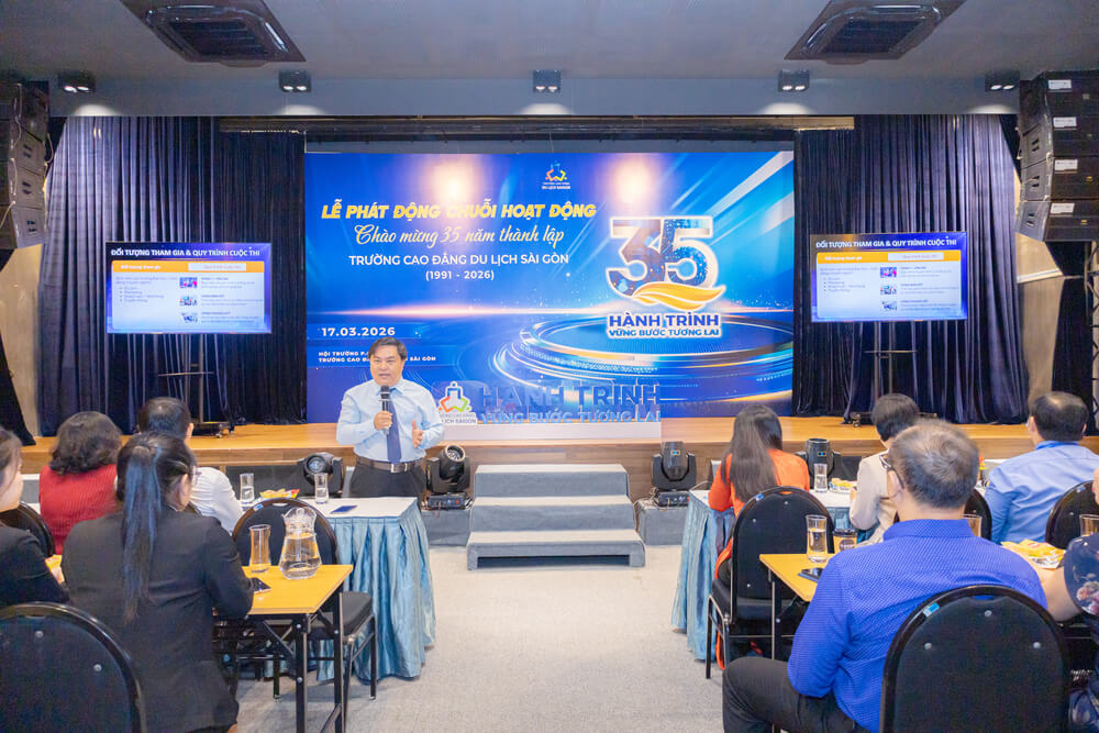 Th.S Phan Bửu Toàn thông tin các chương trình cụ thể hướng đến kỷ niệm 35 năm thành lập trường
