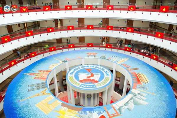 Đại học Kinh tế Quốc dân với chương trình đào tạo được xây dựng theo tiêu chuẩn quốc tế