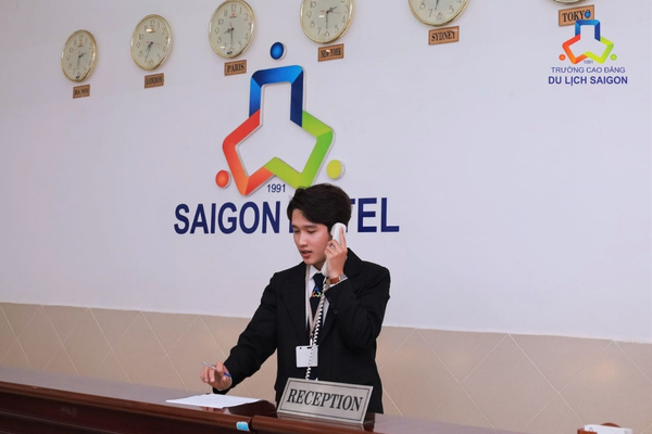 Trường Cao đẳng Du lịch Sài Gòn đào tạo bài bản nghề Lễ tân Khách sạn