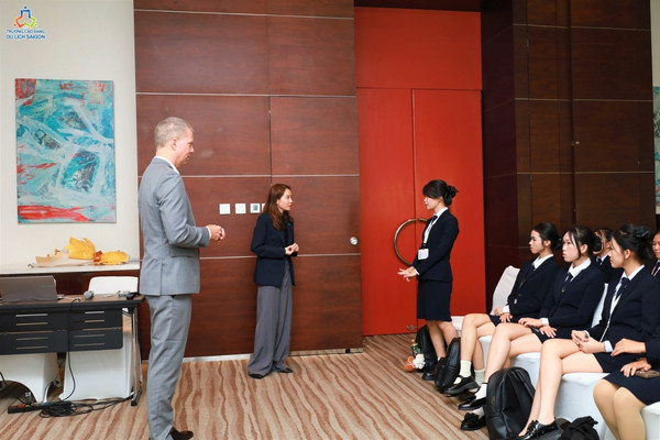 Trường Cao đẳng Du lịch Sài Gòn nổi bật với chương trình đào tạo chuyên nghiệp, chuẩn quốc tế