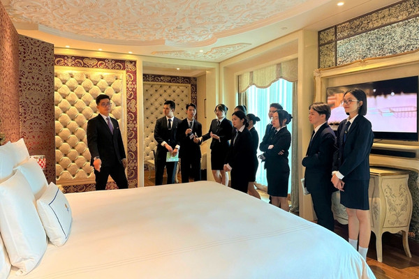 Quản trị Khách sạn có cơ hội việc làm rộng mở, đa dạng vị trí với mức lương khởi điểm cạnh tranh