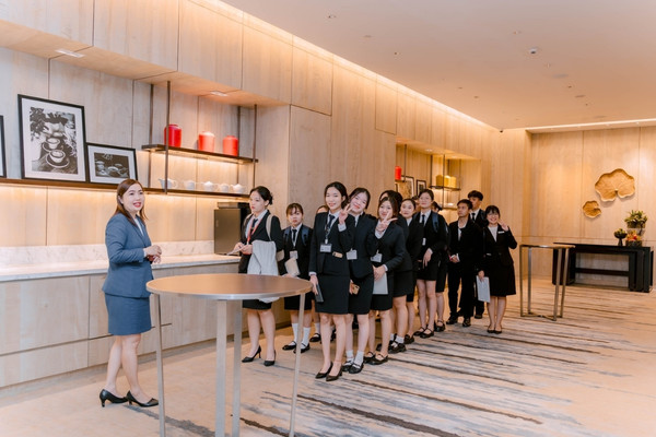 Sinh viên trường Cao đẳng Du lịch Sài Gòn được thực tập tại khách sạn 4 - 5 sao sau khi ra trường