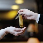 Late check-out là gì