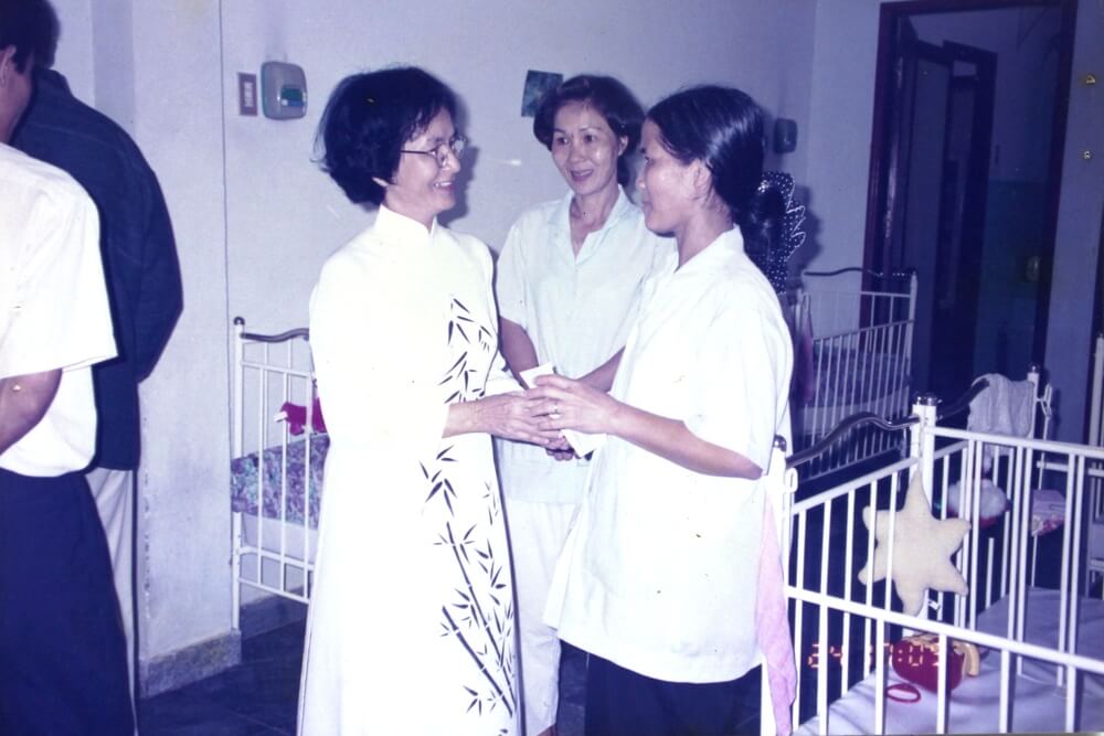 Co quynh tham trai moi coi 1996