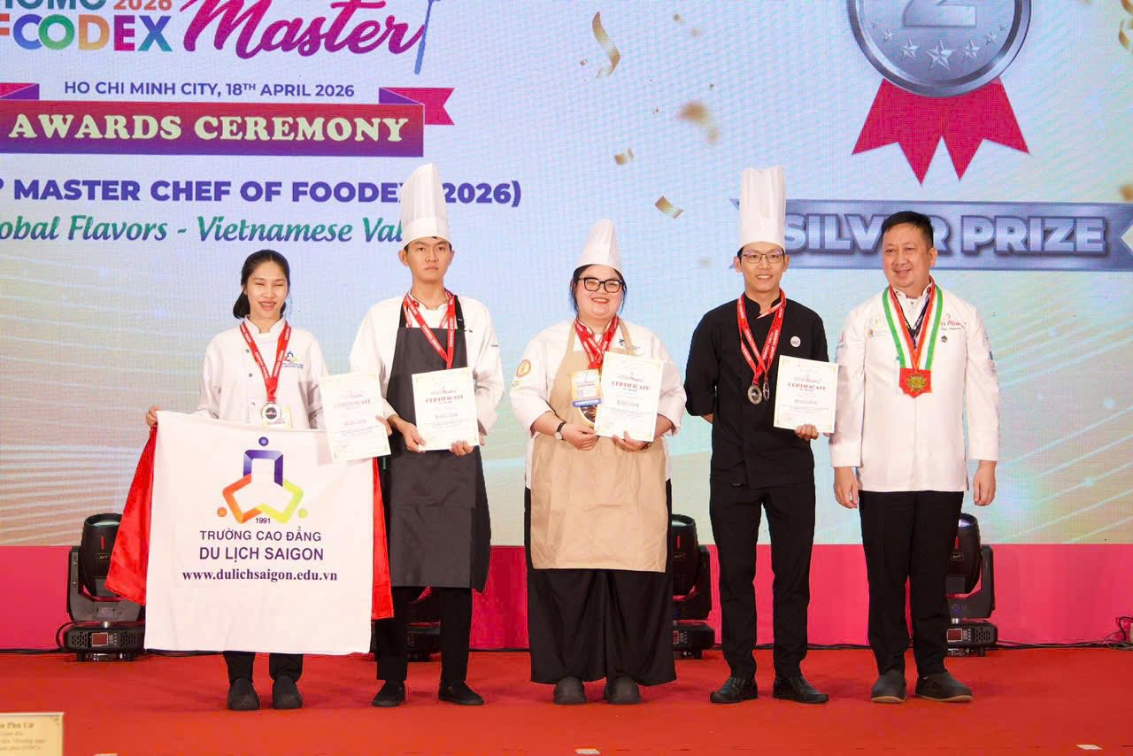 Nguyễn Ngọc Kim Ngân (CDBE04N2) và Nguyễn Dương Thanh Tâm (CDBE06N2) đạt Giải Bạc