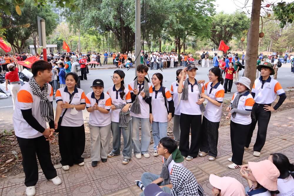 Sinh viên Trường Cao đẳng Du lịch Sài Gòn tham gia Chiến Dịch “Earth Day Việt Nam 2026”