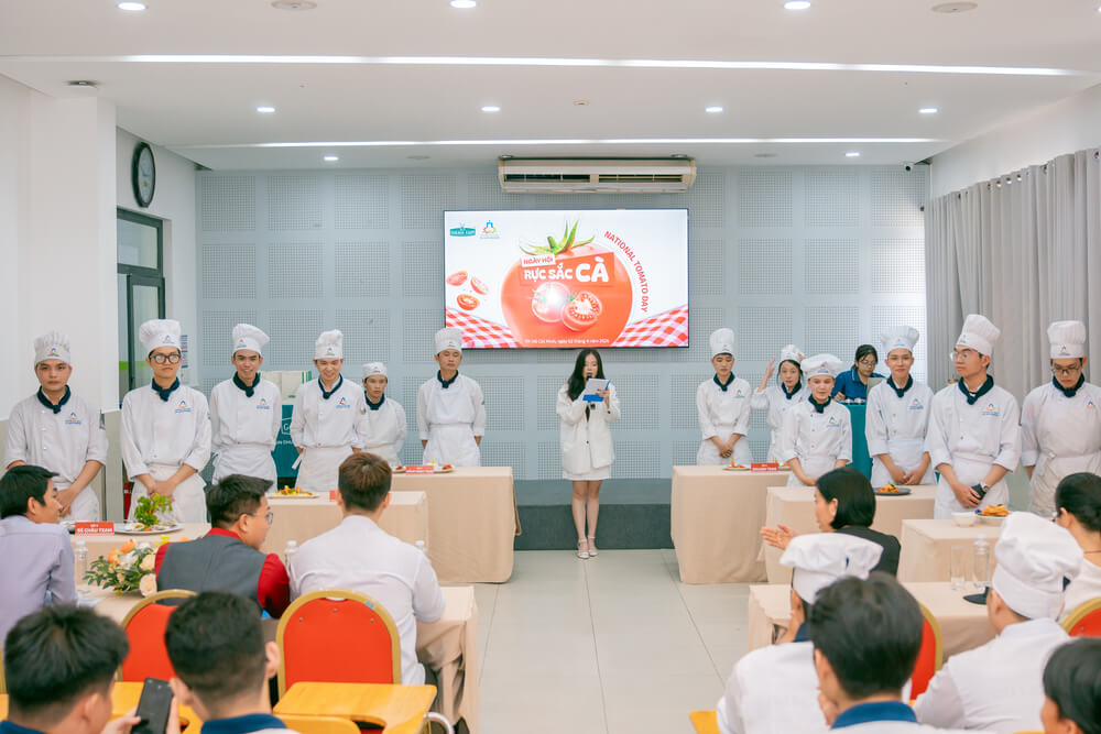 Toàn cảnh hoạt động buổi chiều của workshop “World Tomato Day 2026 – Sáng tạo từ xốt cà chua”