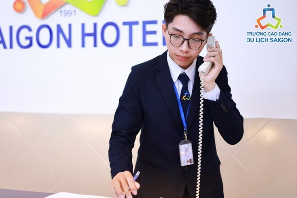 Sinh viên cần nắm vững quy định pháp luật, kiến thức quản trị và hiểu rõ cơ cấu vận hành của khách sạn